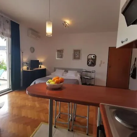 Apartament Maia's Znjan Split